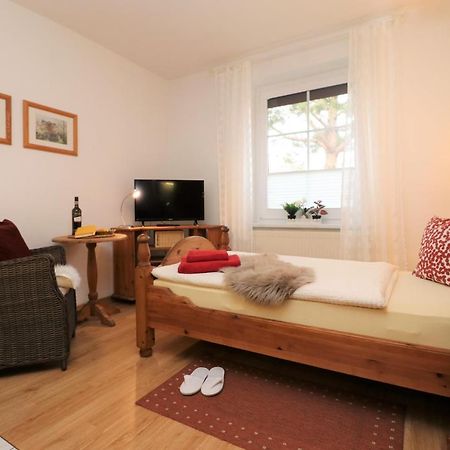 ווסטרו Ferienappartements Zwischen Meer Und Bodden App 05 מראה חיצוני תמונה
