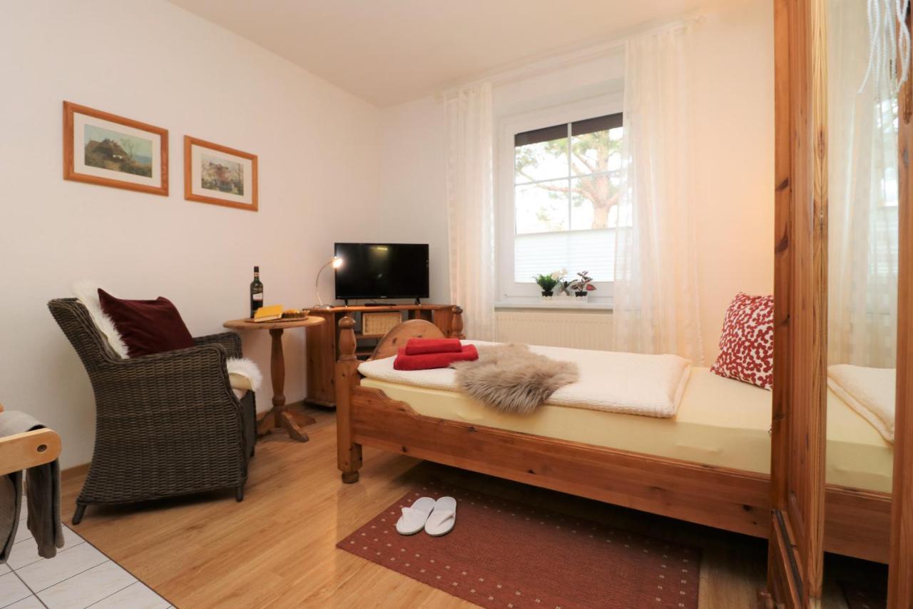 ווסטרו Ferienappartements Zwischen Meer Und Bodden App 05 מראה חיצוני תמונה